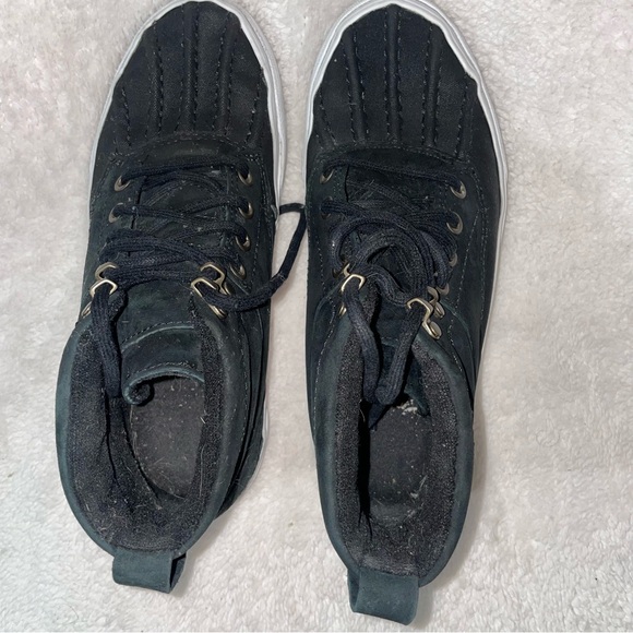 Waterproof and outdoor high top vans - Picture 6 of 8